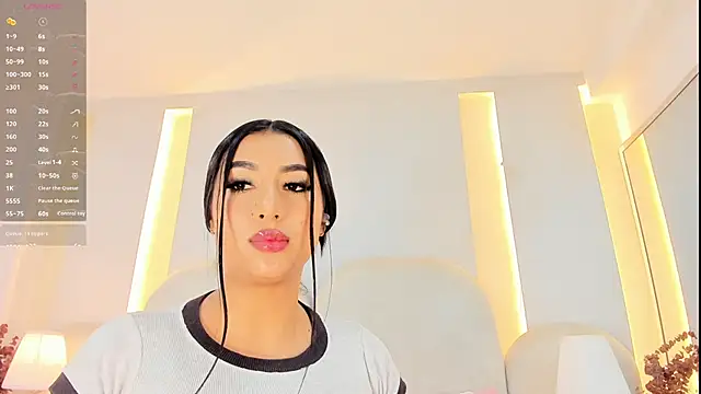 SalomeeBell webcam