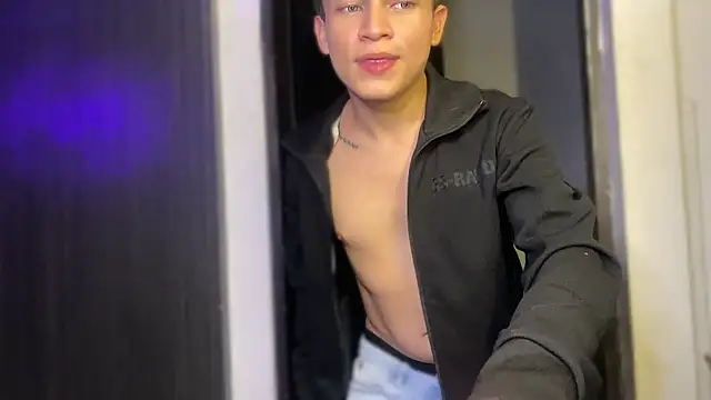 _Leo_Boy webcam