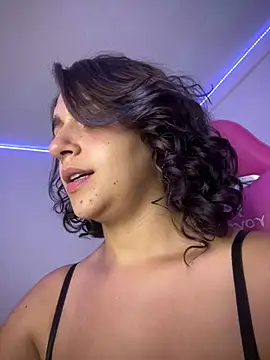 Aliciia777 webcam