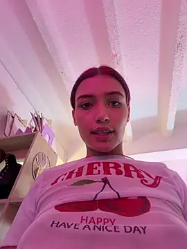 Cherry_Scarlet_ webcam