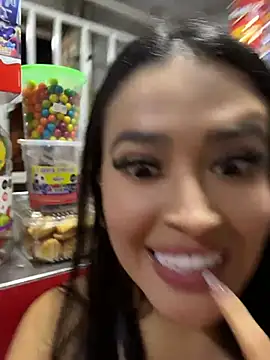 sara_fun (F young) - BREAL STORE TWO GIRLS BIG CUM IN PUBLIC