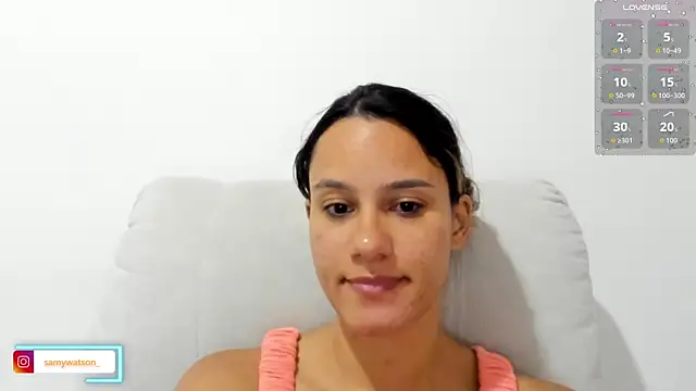 SamanthaWatson live cam on StripChat