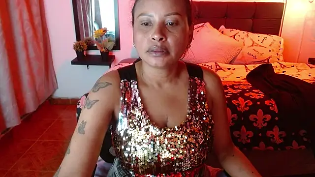 dominik_girl (F milf) - naked masturbation +squirt