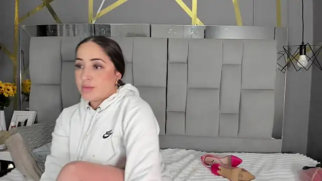 alicesteel12 (Ask my age) - fuck  my  little  pussy-toy  deep