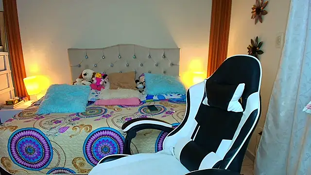emiily_skinny webcam
