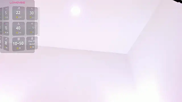 atenea_lux live cam on StripChat