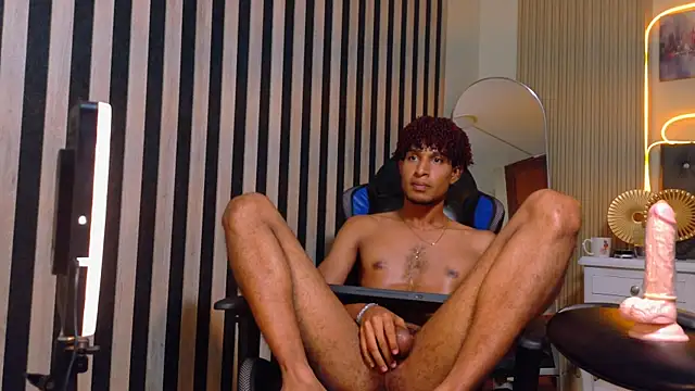 Alex_Bloom webcam