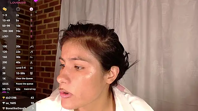Salome_Cherie webcam