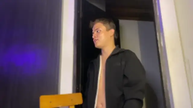 _Leo_Boy webcam