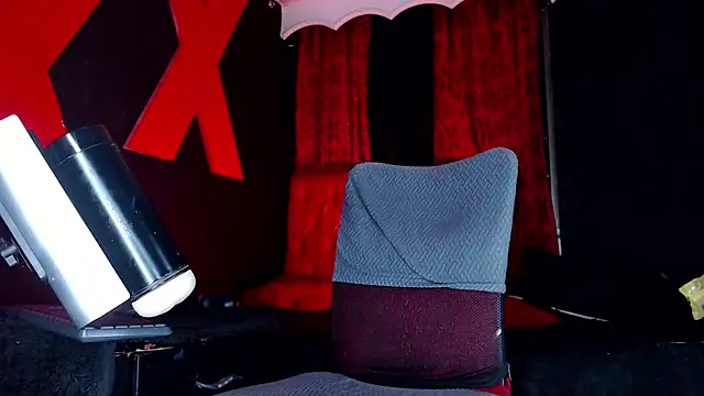 abrilbigcock webcam