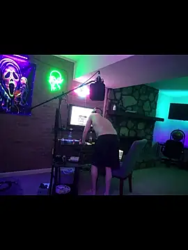 chronic_vibez (Ask my age) - #american #balds #big-cocks #cum-play #cumshot #daddies #hd #masturbation #mobile #muscular #orgasm #recordable-publics #short-hair #shower #small-audience #smoking #straight #white