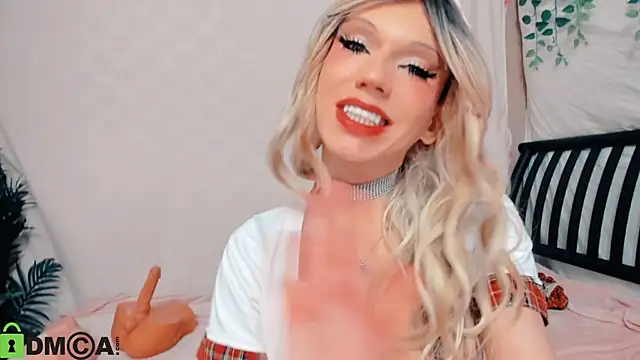 Mia_Miss_Sensual live sex cam