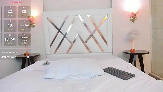Sky_Collins_