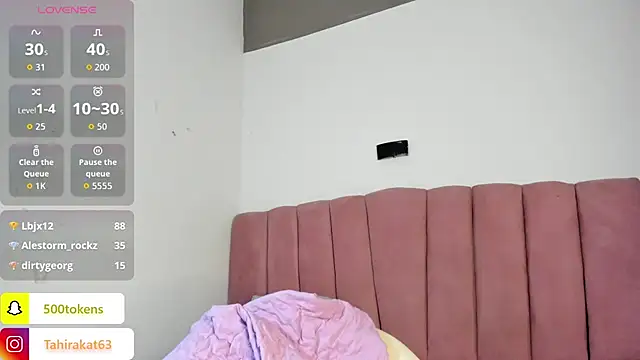 Tahira_21_ live cam