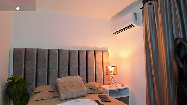 SamanthaSmithx webcam