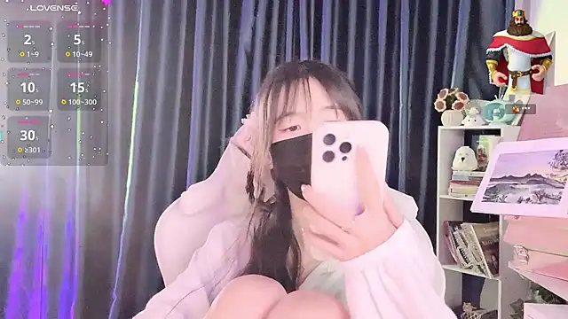 Your-Sunshinee live webcam show