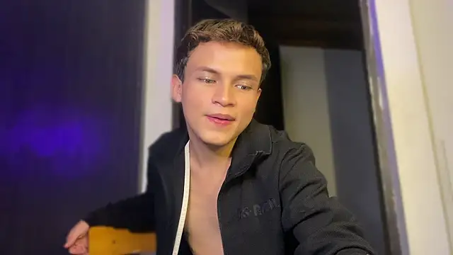 _Leo_Boy webcam