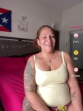 ladycreamypr2 webcam