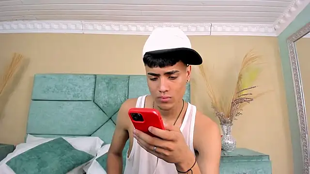 DannTaylor webcam