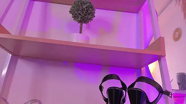 hailey_sky_ webcam