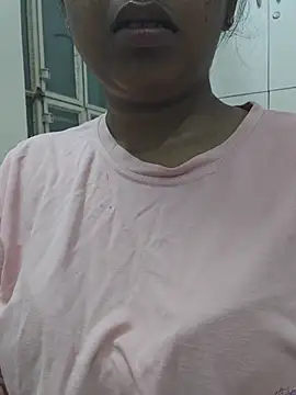 jaanvisharmaaa webcam