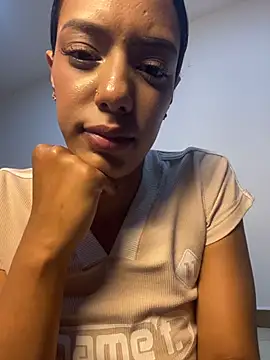MandyMonroe webcam