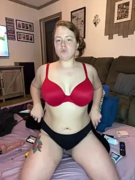 Strawberrykisses96 webcam