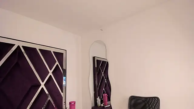 korina_asm webcam