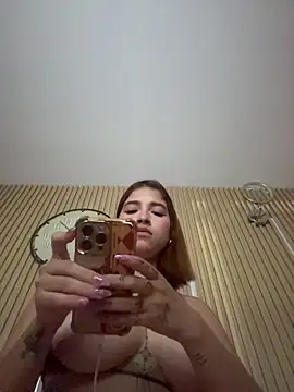 sophie_valencia webcam