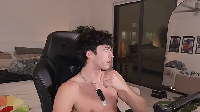 TheJakeRichard webcam