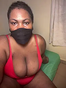 Suzzylove26 webcam