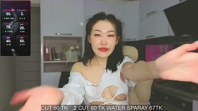 ShaiyaMinn3 live webcam show
