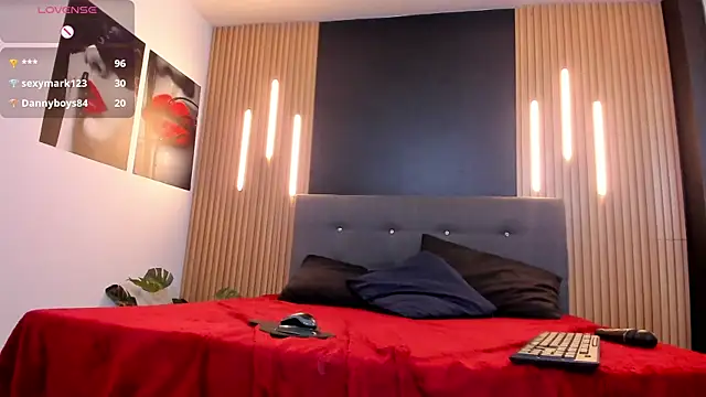 VickyJohnson1 live webcam
