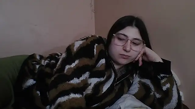 imsohornydacom live webcam show