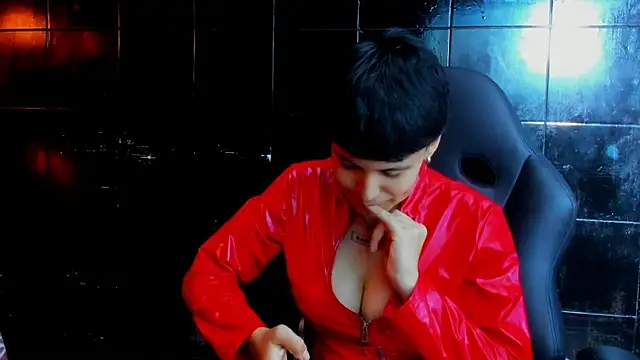 VioletFaith webcam