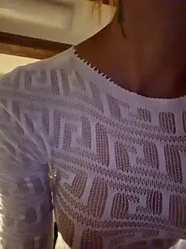 kylie_blck (Ask my age) - ShowTits 2min+1SurpriseVideo