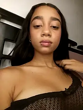 Zoe_Sweett18 live cam