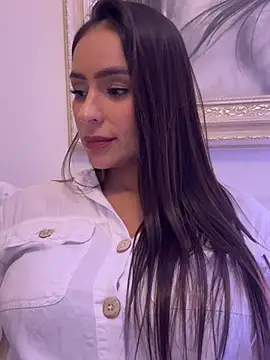 Mau_White webcam