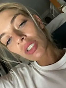 Bellalolahot
