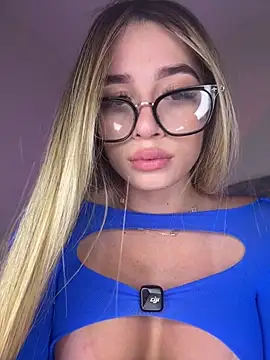 Lola-Blondie