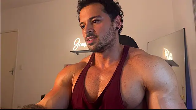 lucasfit24 (M young) - Shirt off