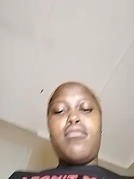 SweetSavage18 webcam