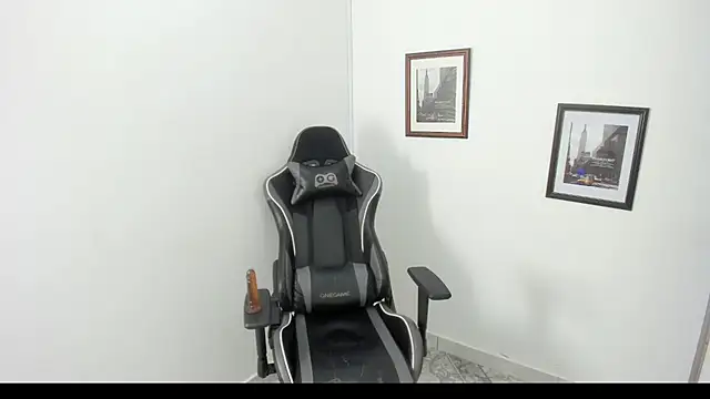 alexx_cum18 webcam