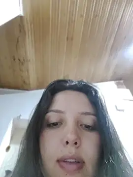 Bella_Karoline