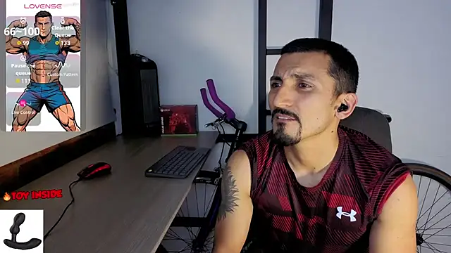 Marck_Muscle webcam