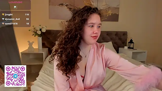 Ariella_Sol webcam