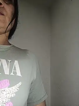 megan_milf79 (G young) - Cum on face