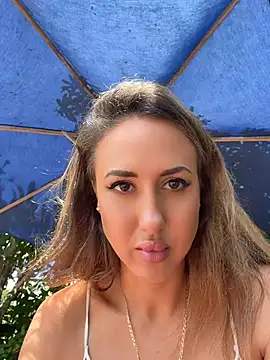 bella-grace (F milf) - Full naked public
