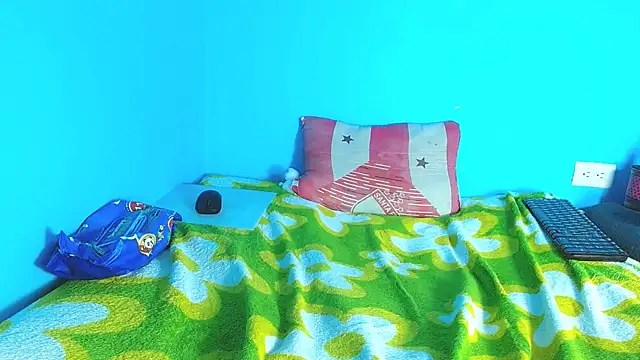 xxxsarahot250316 webcam