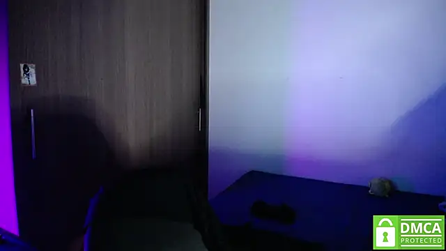 greg_leach (M young) - cloud on my hard cock